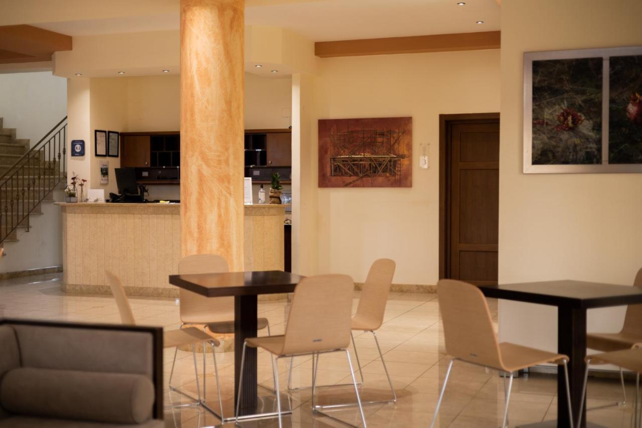 Chrisovalanto Hotel Sívota Eksteriør billede