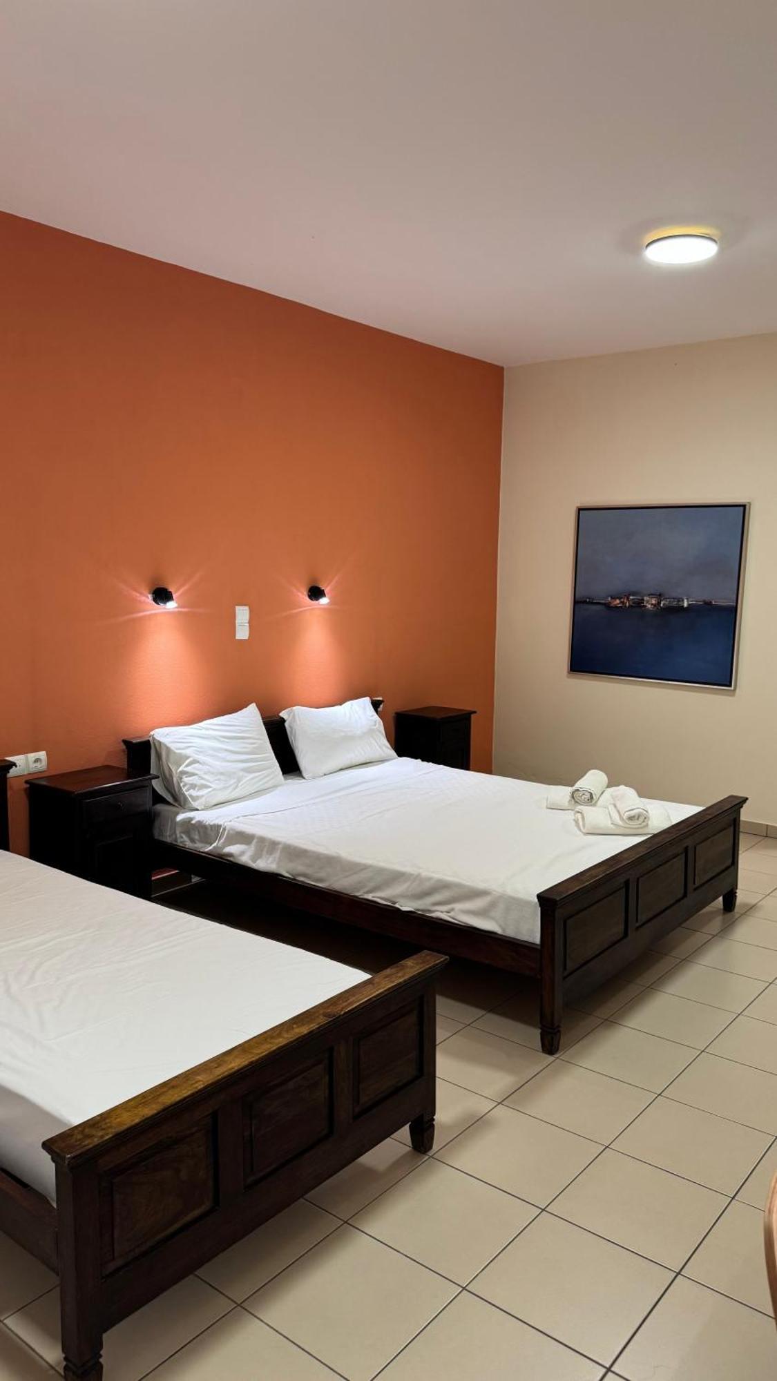 Chrisovalanto Hotel Sívota Værelse billede