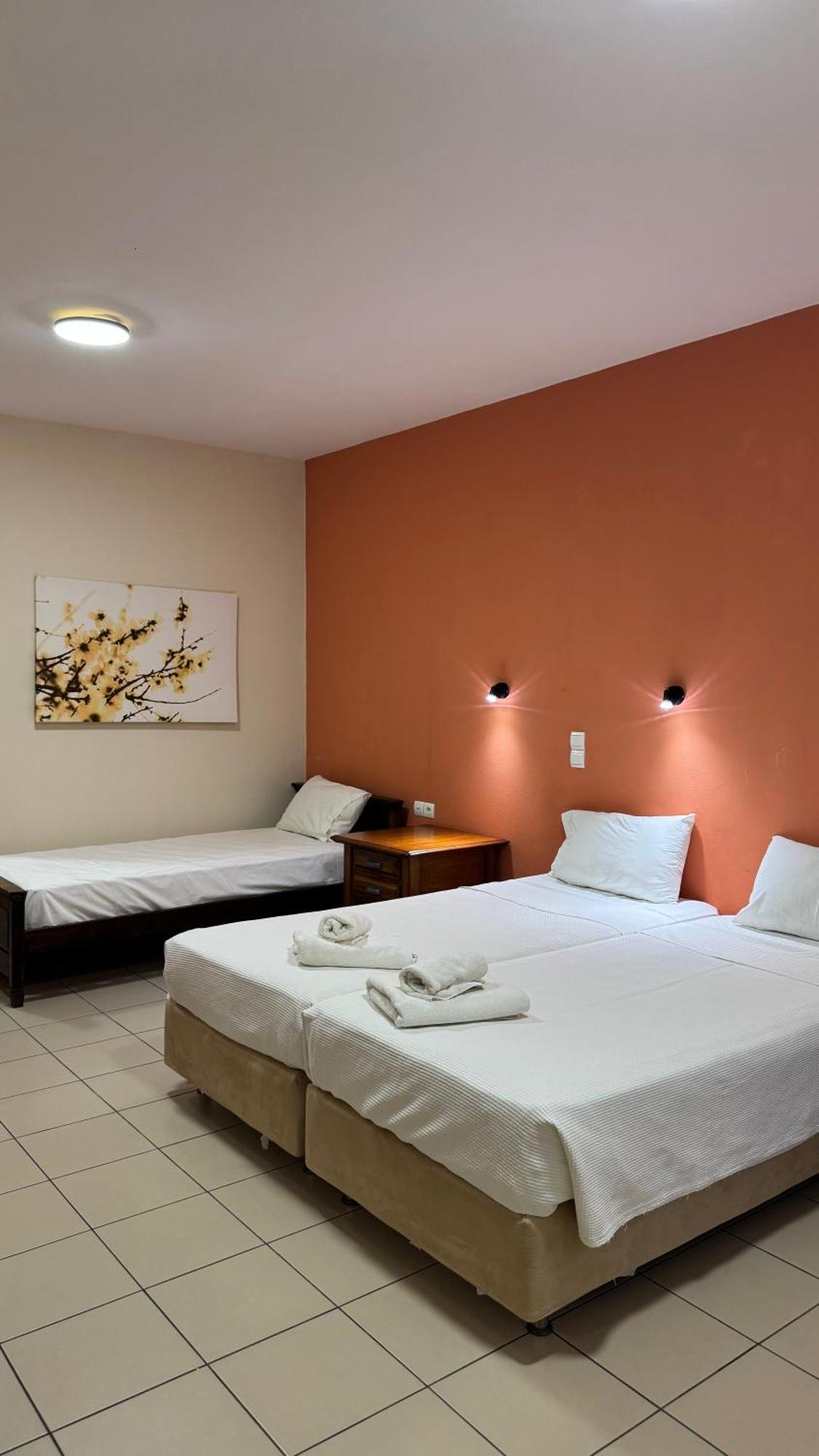 Chrisovalanto Hotel Sívota Værelse billede