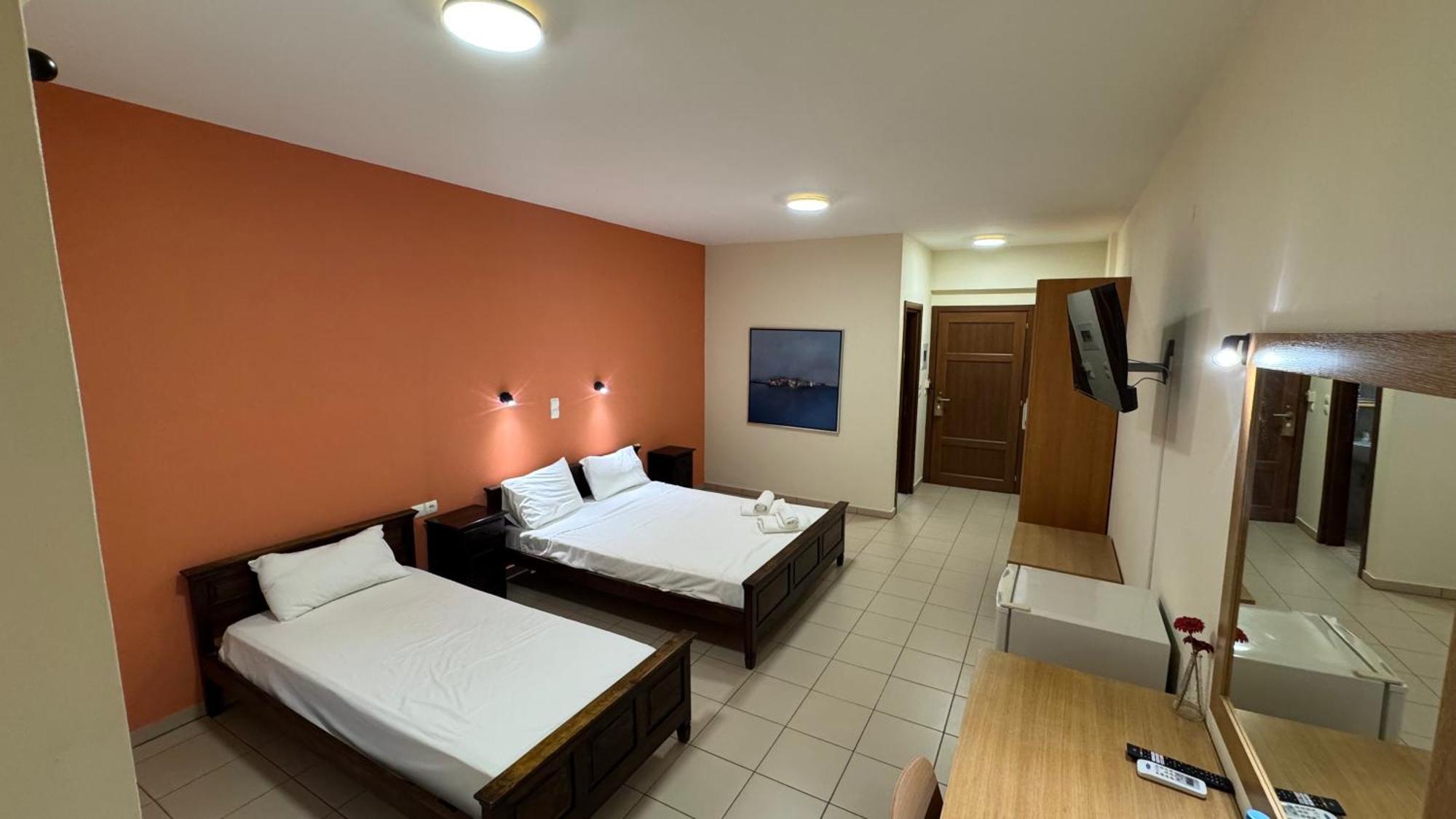 Chrisovalanto Hotel Sívota Værelse billede