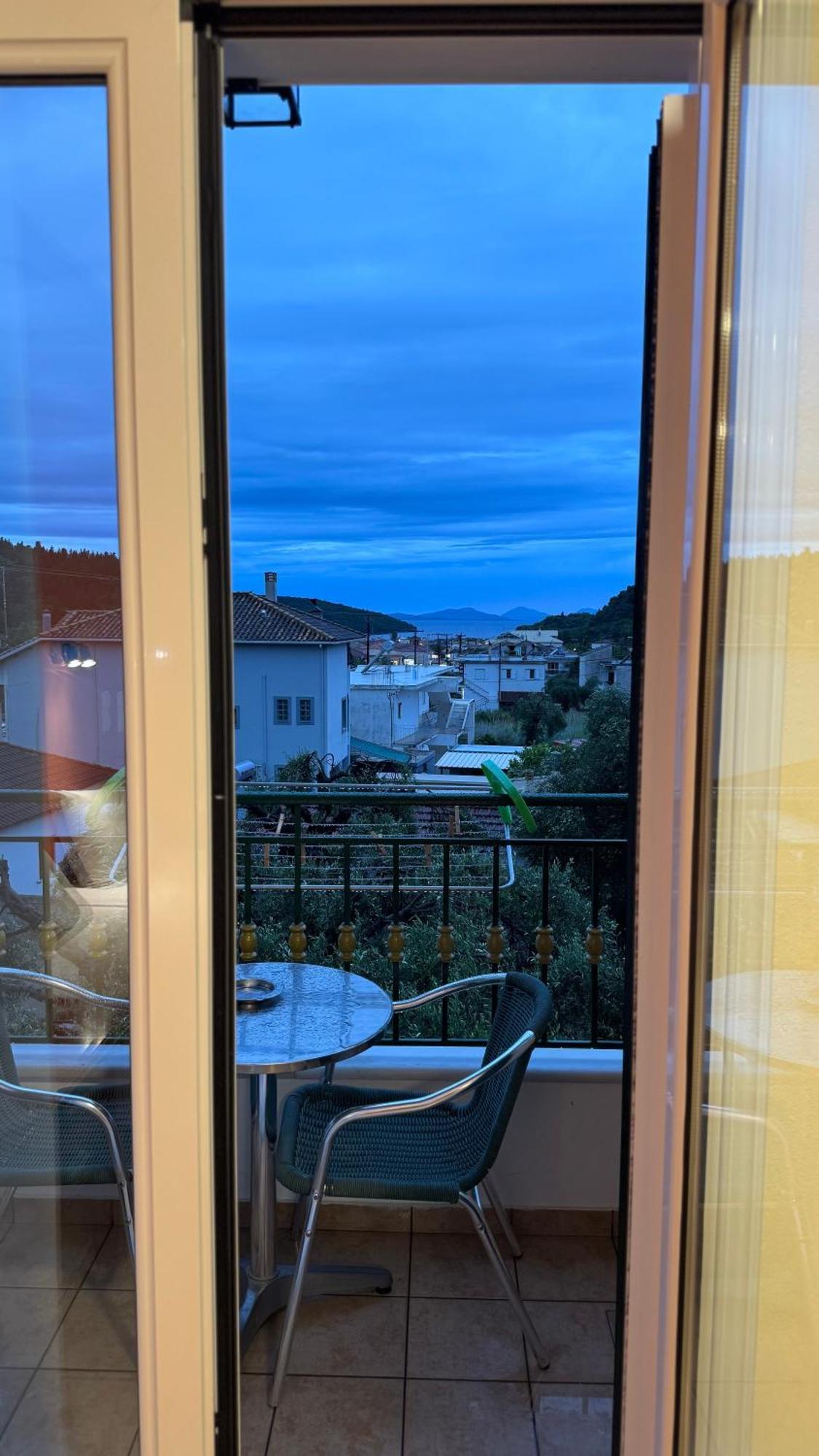 Chrisovalanto Hotel Sívota Værelse billede